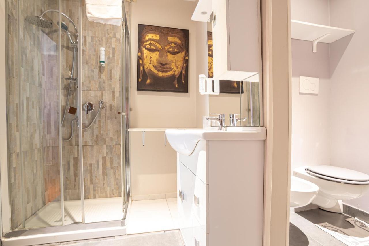 Romeo's - Royal Welcome Apartment
